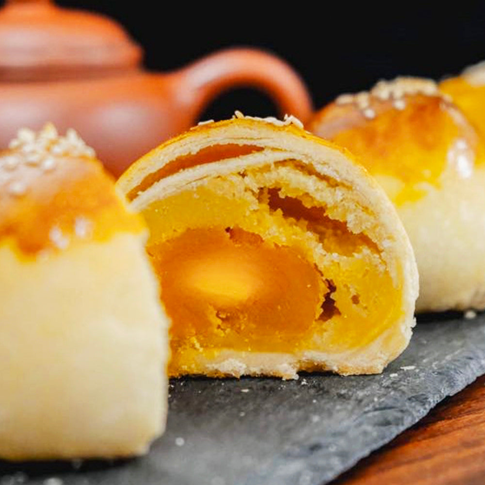 Salted Egg Yolk Pastry 蛋黃酥